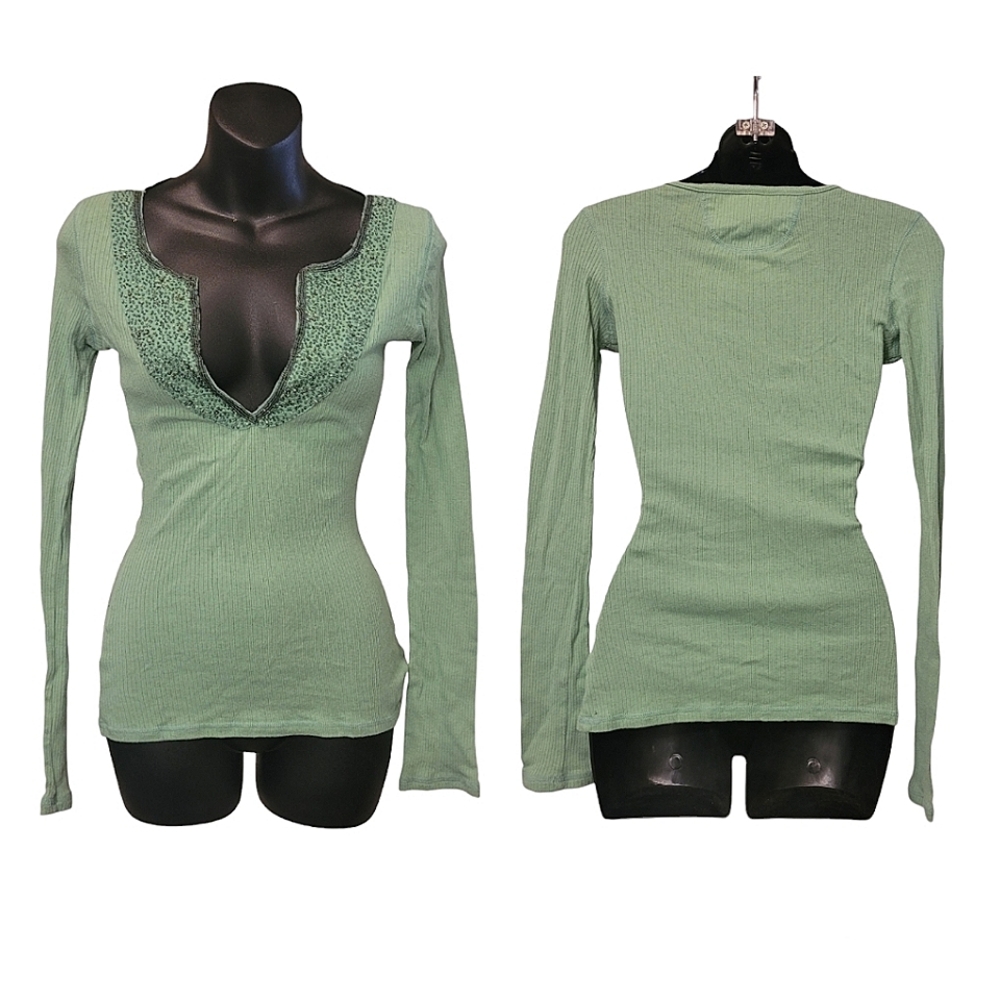 Abercrombie & Fitch Green Long Sleeve Top
